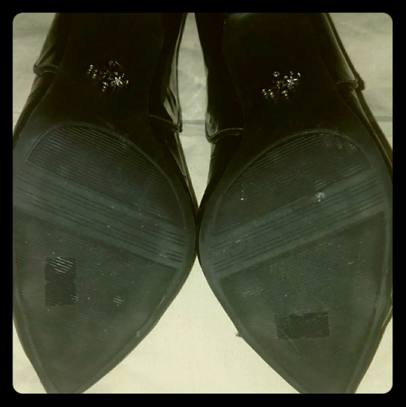 Simply Vera Wang Black Pumps - Picture 5 of 5